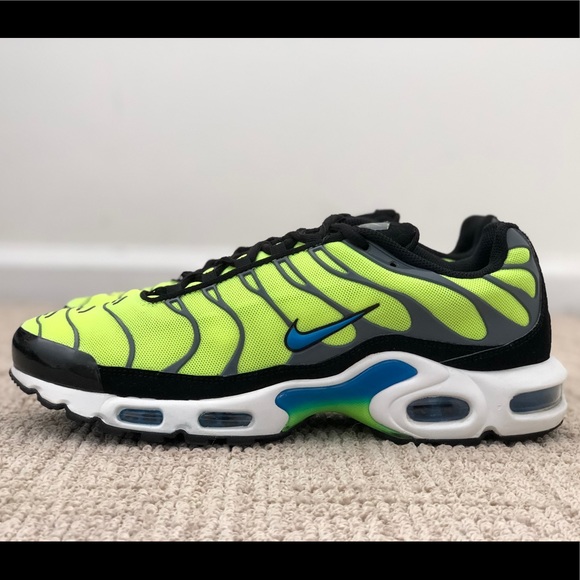 air max plus scream green